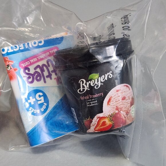 Shopkins Real Littles Natural Strawberry Breyers Ice Cream Collectible Mini Toy - Picture 1 of 1